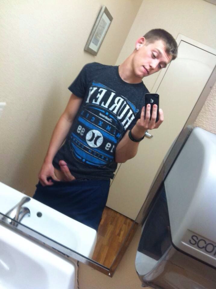 teen boys self shot free and new